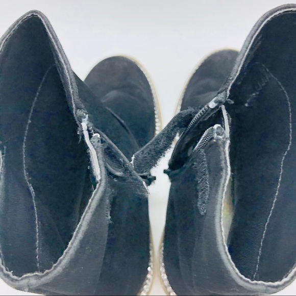 STUART WEITZMAN BIG GIRLS BLACK SUEDE BOOTS SIZE 1 - Picture 10 of 16